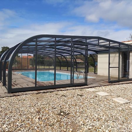 Maison Avec Piscine Privee, Proche Plage Avrillé Exteriér fotografie